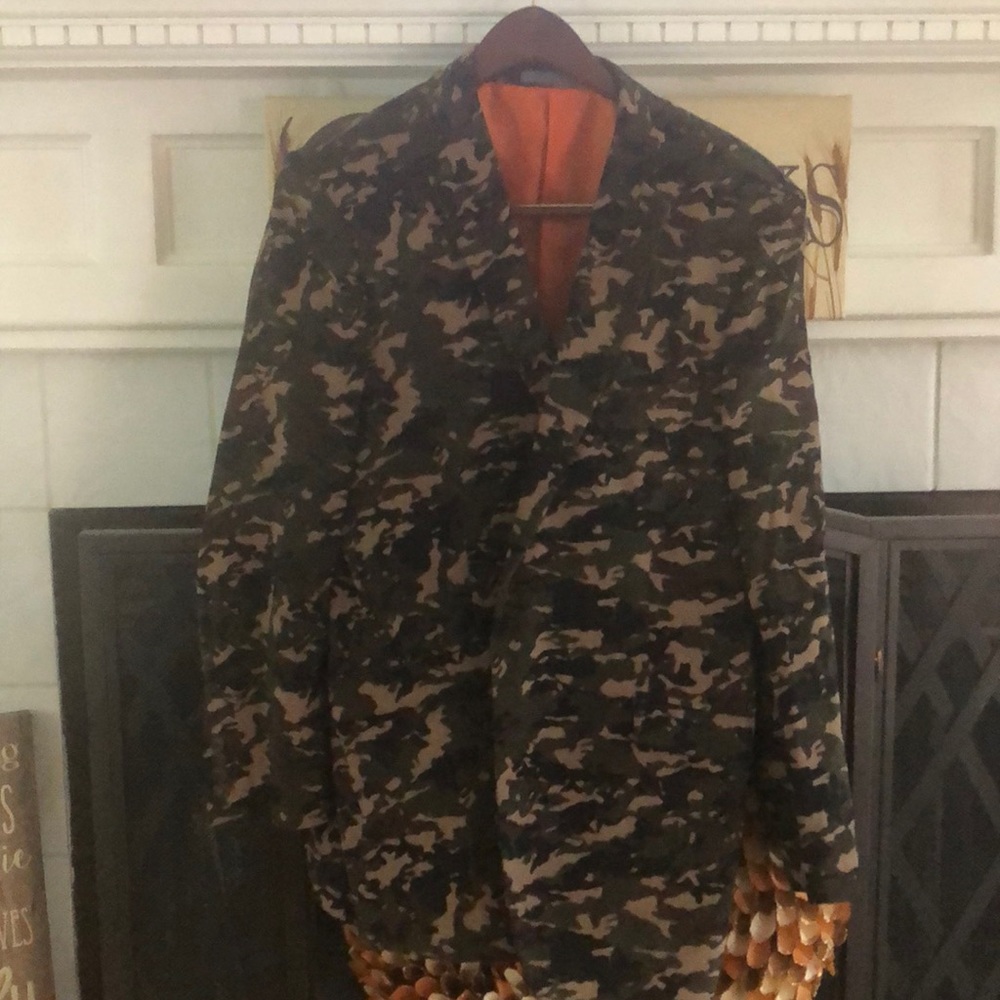 Men’s Camo Sport Coat